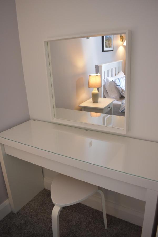 Causeway Coast Apartments Cora Marine 巴利卡斯尔 外观 照片