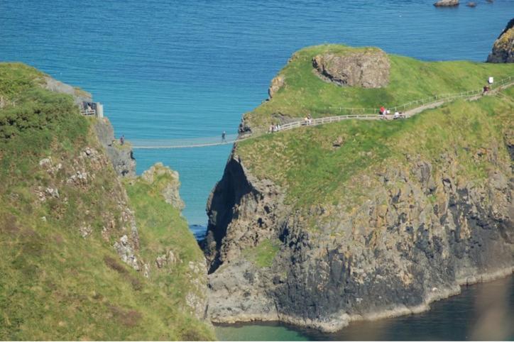 Causeway Coast Apartments Cora Marine 巴利卡斯尔 外观 照片